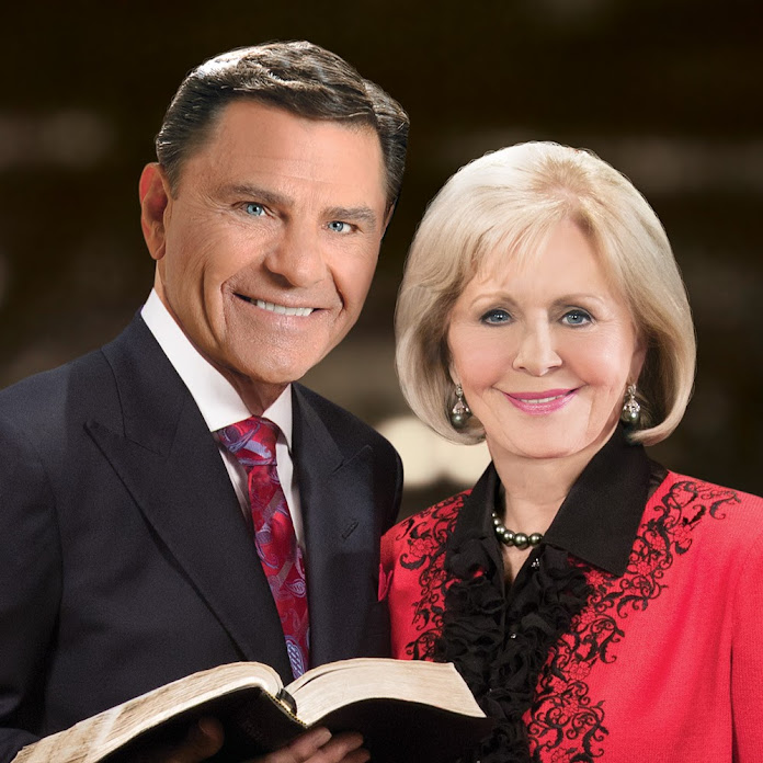 Kenneth Copeland Ministries Net Worth & Earnings (2025)