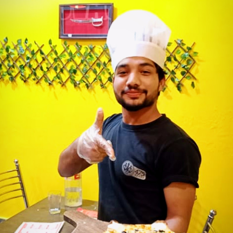 Faizan Pizza kitchen