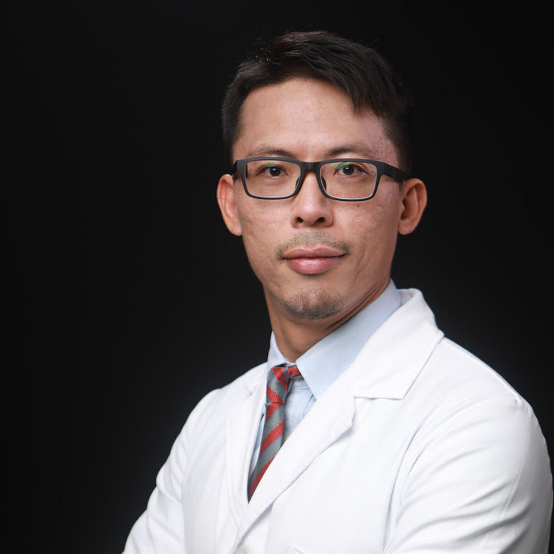 程威銘醫師Dr. DKK YouTube 頻道頭像
