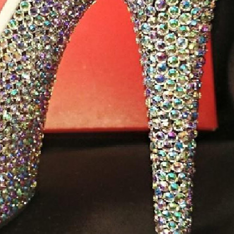 Show Shoe Me
