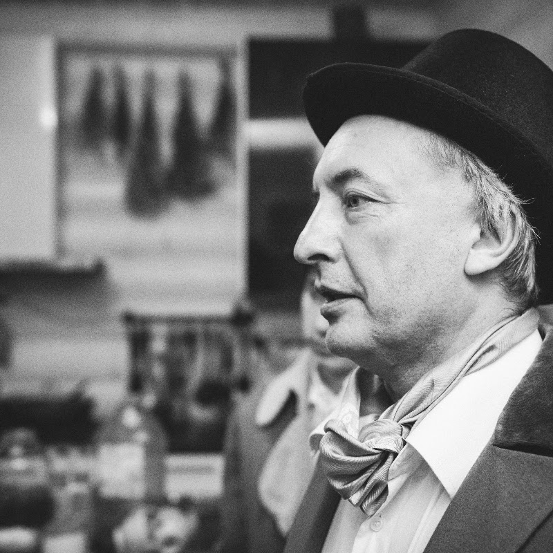 Лекции Сергея Сурина Logo