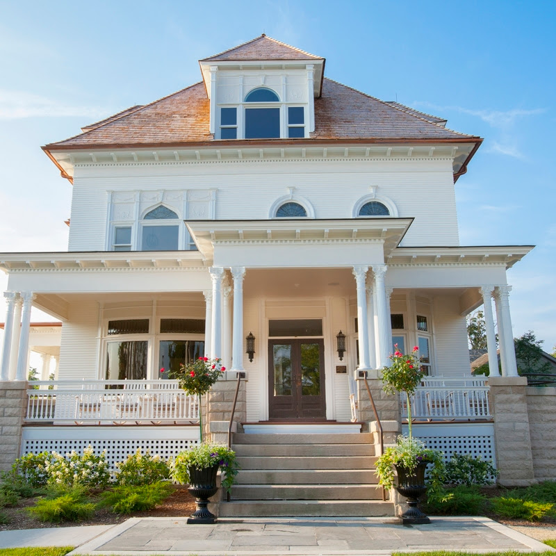 Barrington's White House
