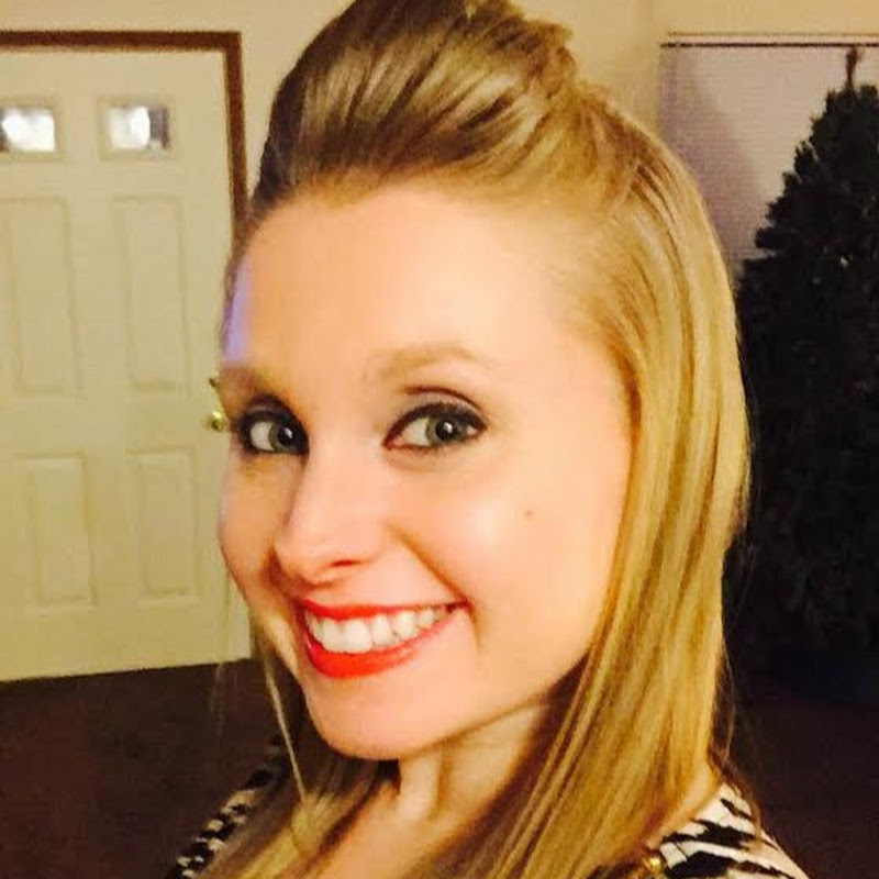 Nichole Coupon Queen of Columbus icon