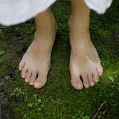 Barefoot Traveller Avatar