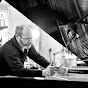 Ian Burgess-Simpson Pianos