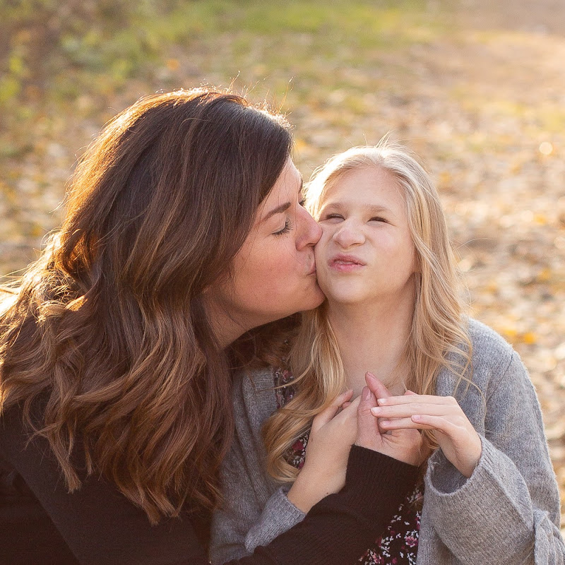 Angie and Ruby icon