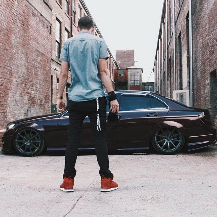 Krispy Media Net Worth & Earnings (2026)