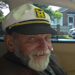 MCKNIGHTS COMEDY LOUNGE