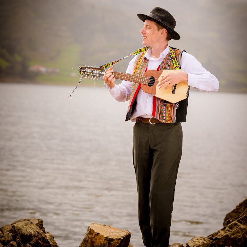 Wilson Hoyle Musica Boliviana