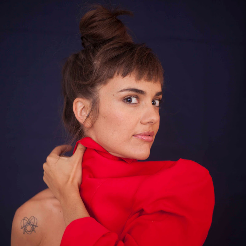Camille Bertault Officielle icon
