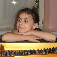 Александра Довгань (Alexandra Dovgan)