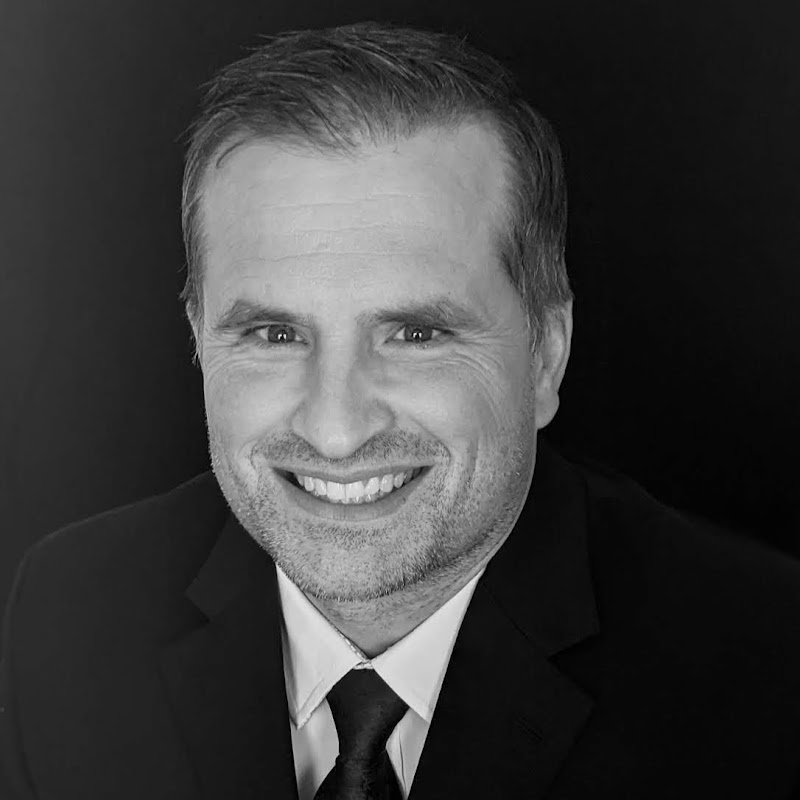 Wayne Lawson