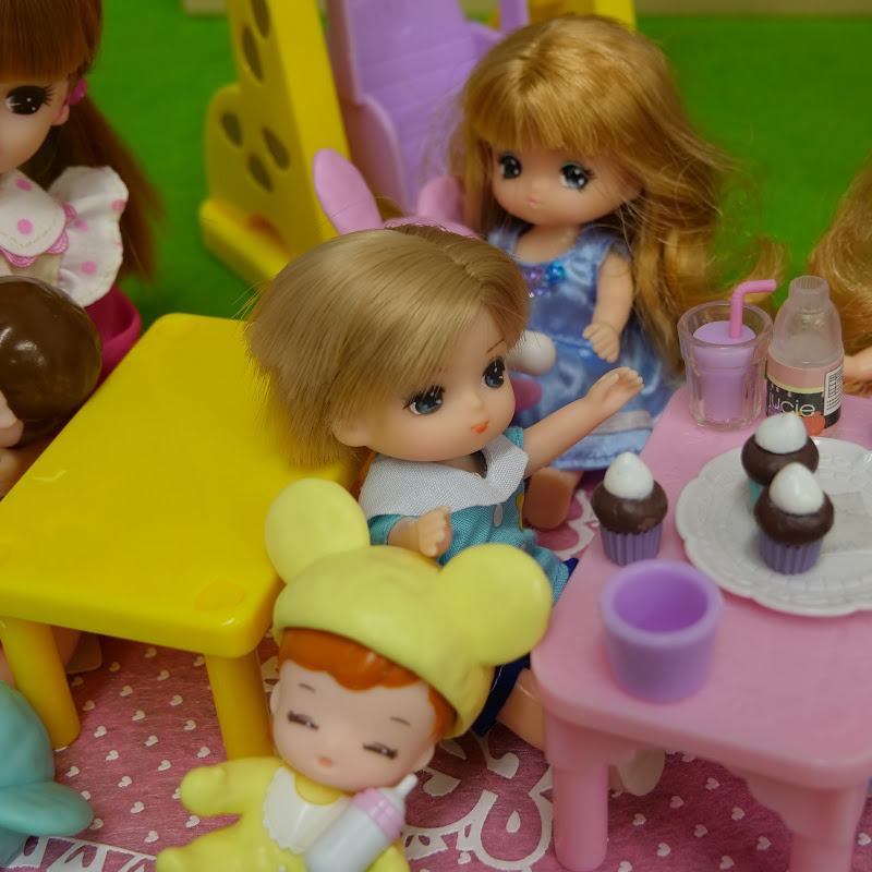 Happy Happy Toys YouTubeチャンネル画像