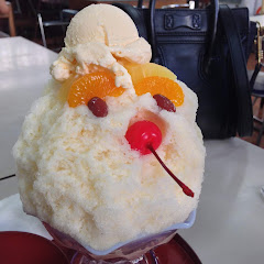 遊ぶおじさん