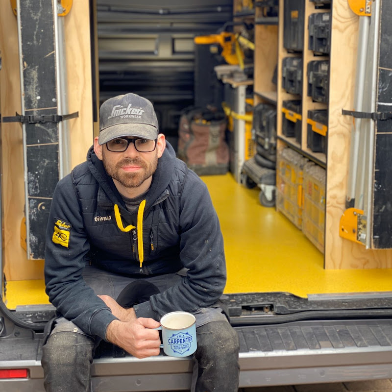 Jones Interiors Logo