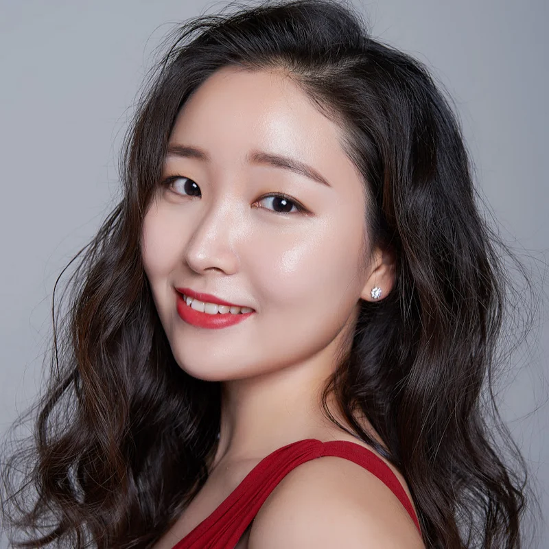 Jung Eun Séverine Kim
