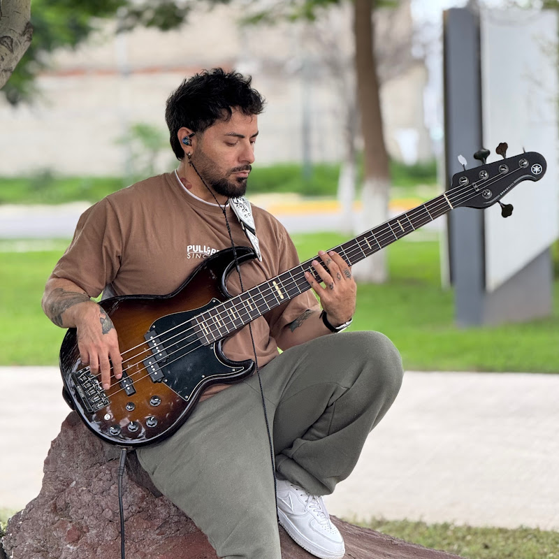 Jerry Bass
