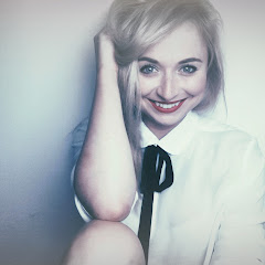 Shopaholic Nicol Avatar