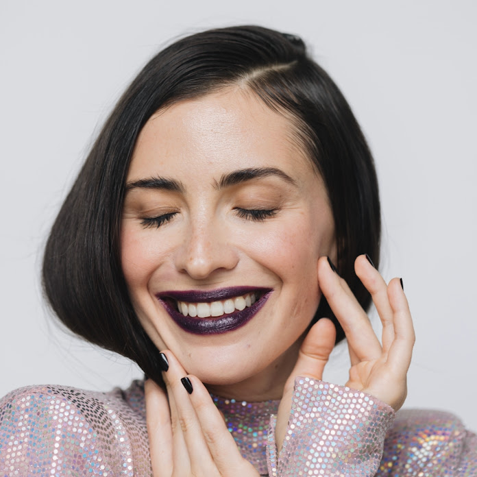 Marina Mogilko Net Worth & Earnings (2026)