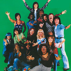 Les Humphries Singers net worth