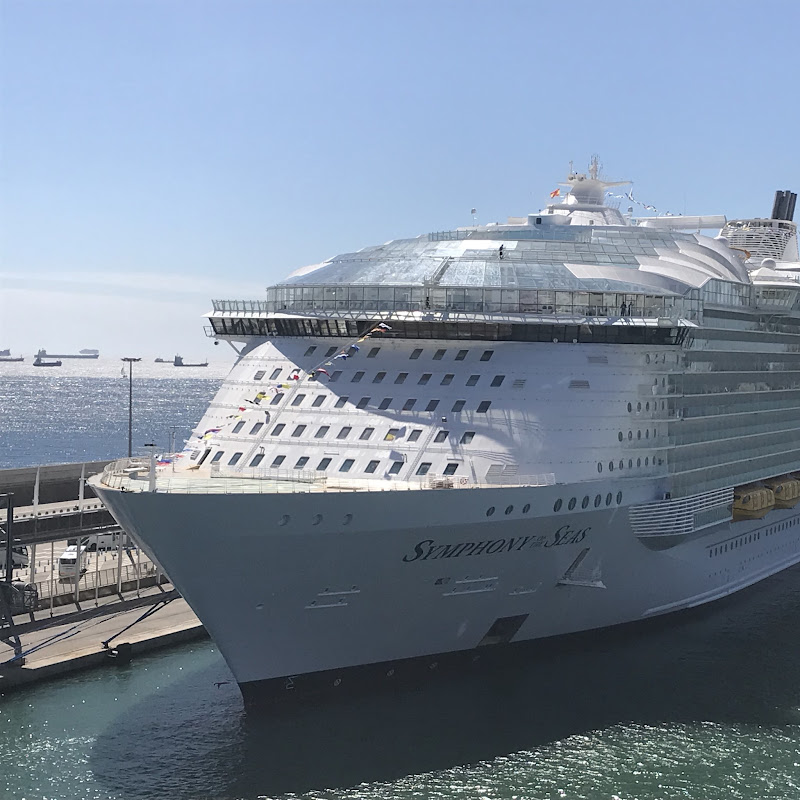 Cruises adventures