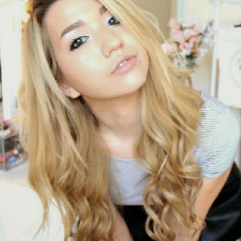MamaMiaMakeup