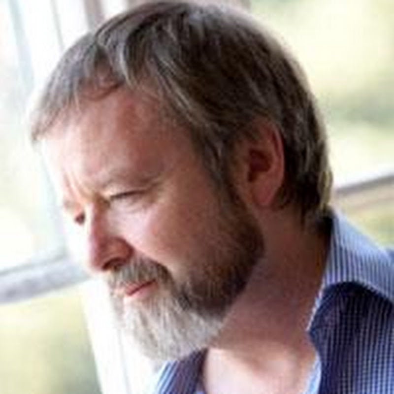 Dr Iain McGilchrist Logo