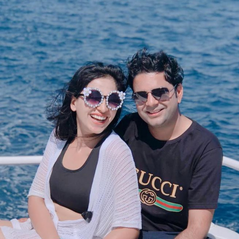 Richa & Saurav World