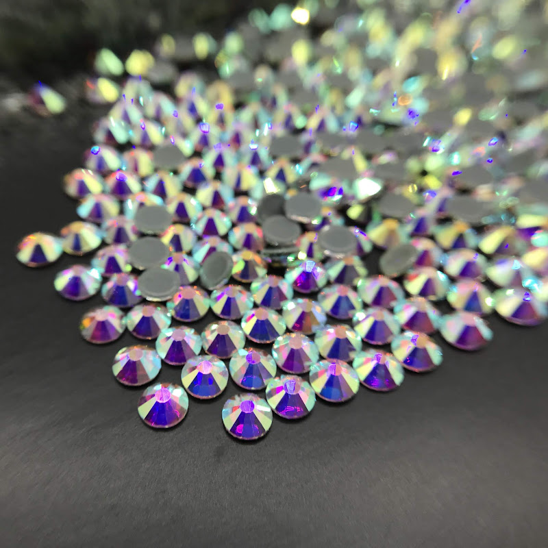 Sigiving Rhinestone