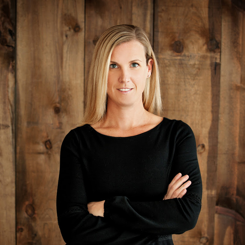 Sarah Lunn (Broker of Record)