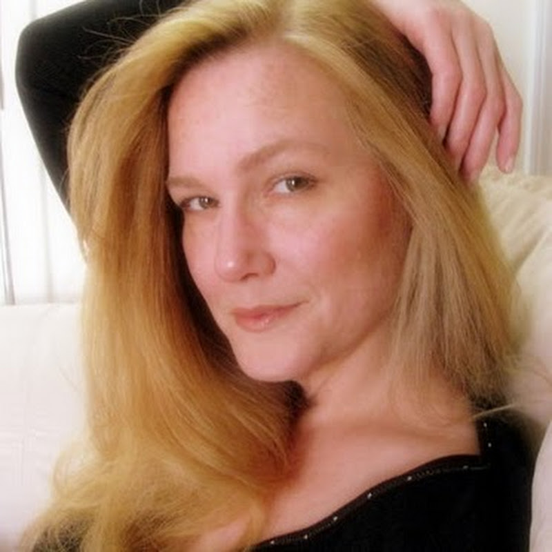 Tina Jones