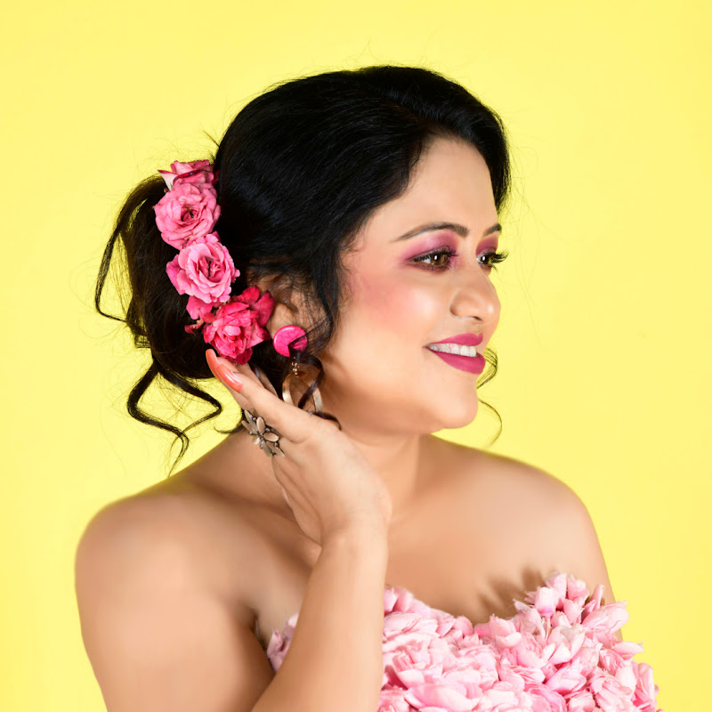 TIA TAROT CONSULTATION