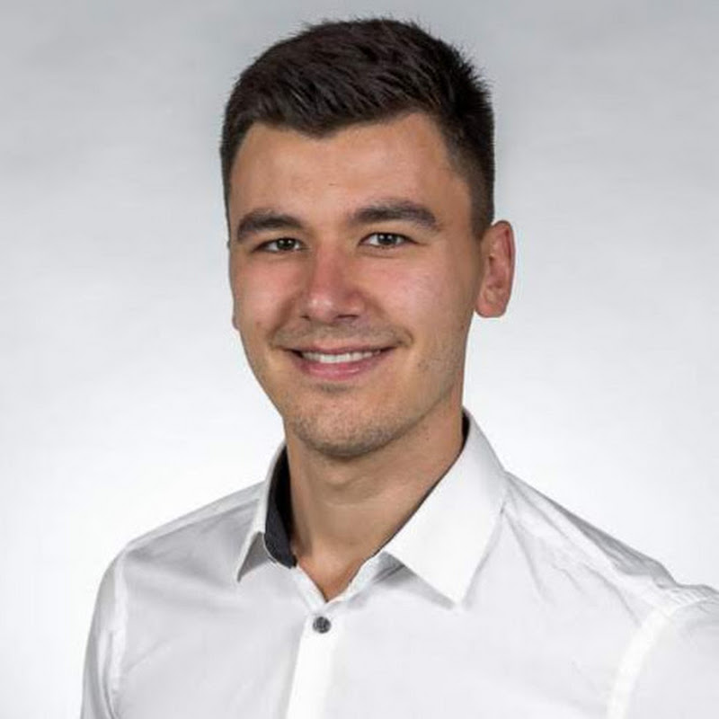 Felix Schneider