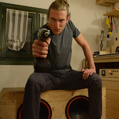 Esperimenti in Garage net worth