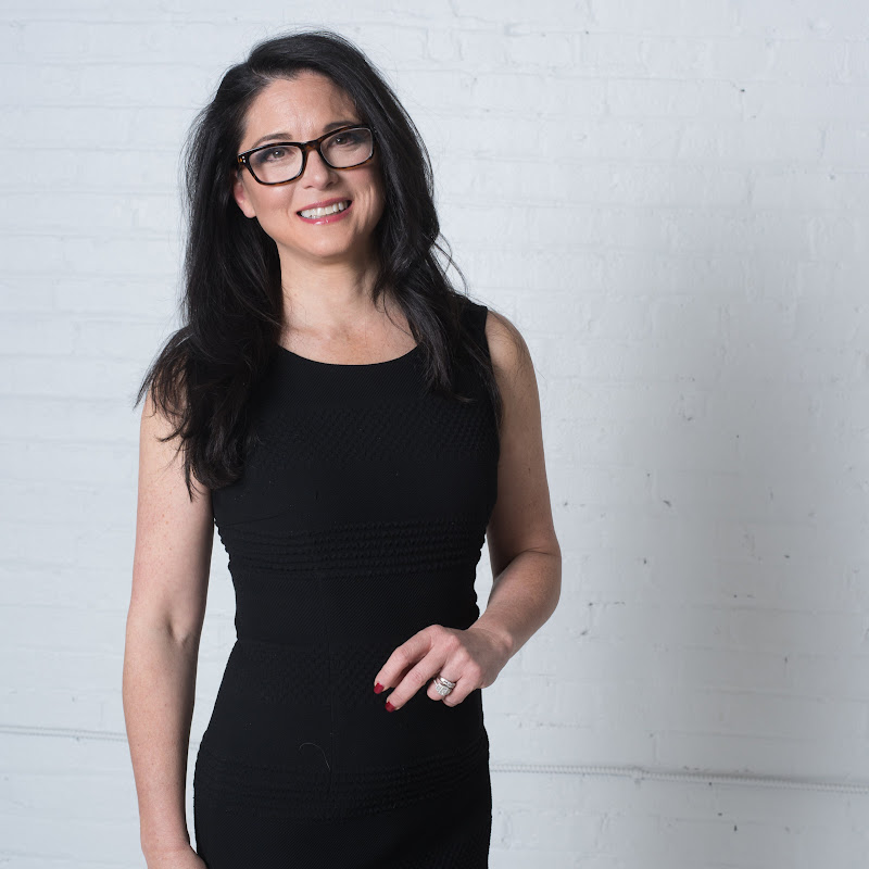 Dr. Vonda Wright, MD Logo