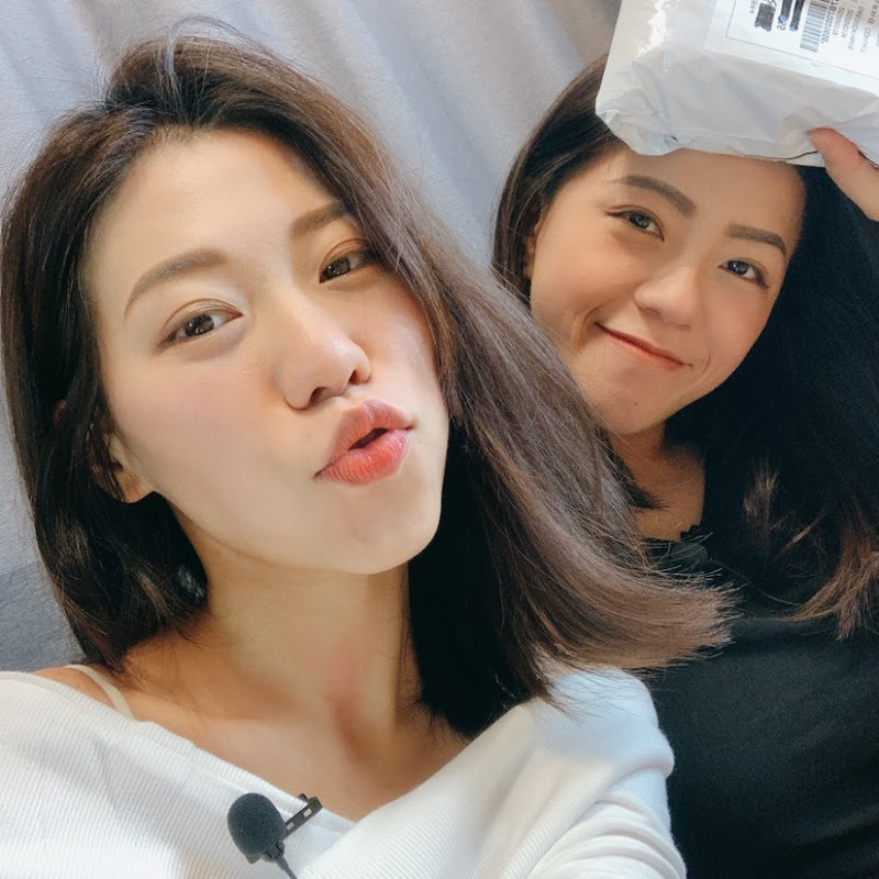 AM : PM早晚幹什麼 Logo