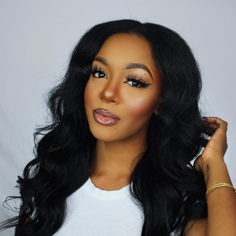Beauty with Mayra icon