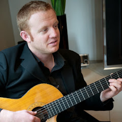 Shane Cammell (The Fingerstyle Fanatic)