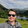 Автор