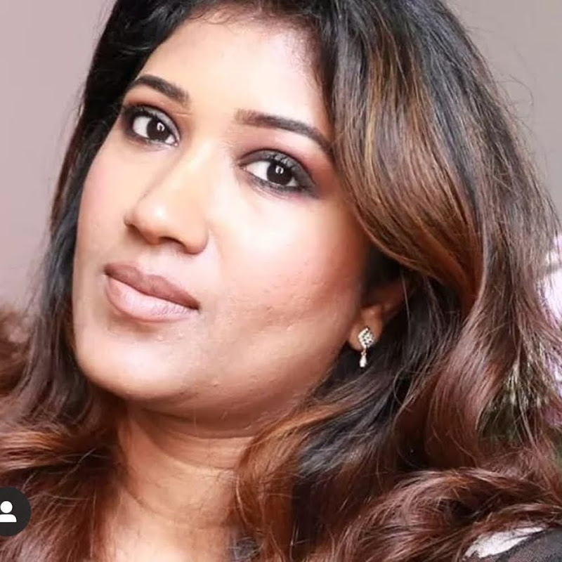 Priya Define and Sculpt