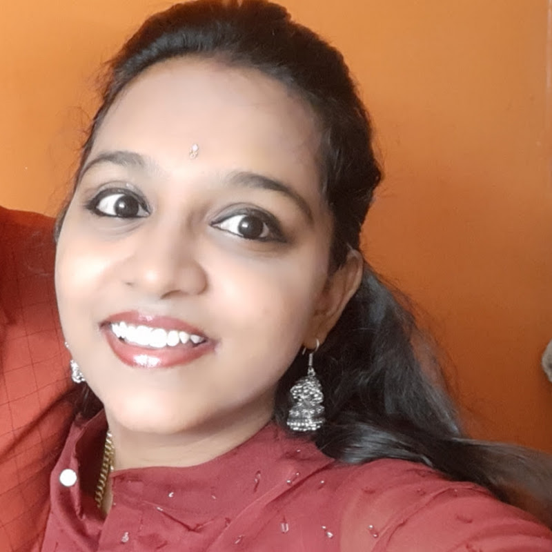 En Iniya Ulagam