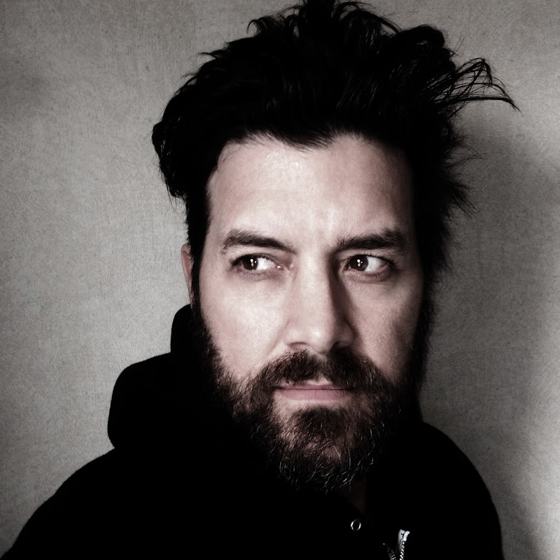 Bob Schneider
