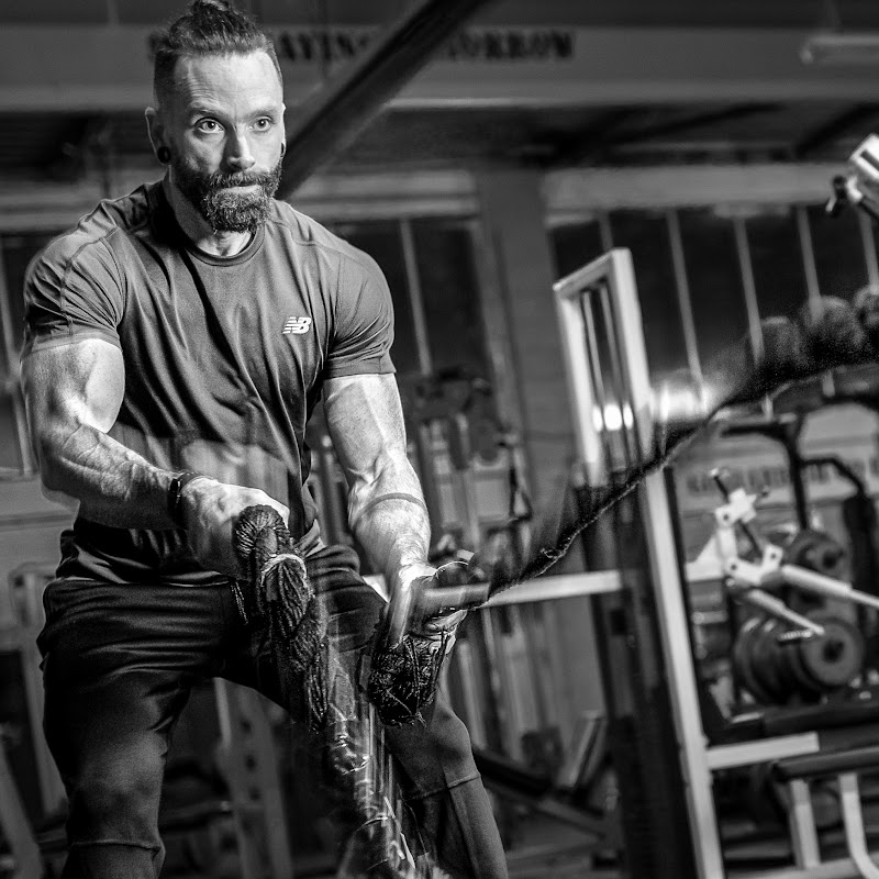 Keith Grainger - Custom Fitness