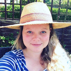 Nicola at The Frugal Cottage net worth