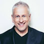 Louie Giglio Sermons logo