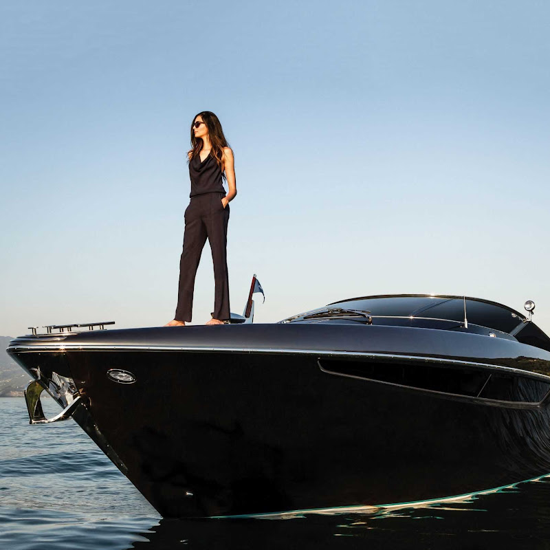 raywhitemarine