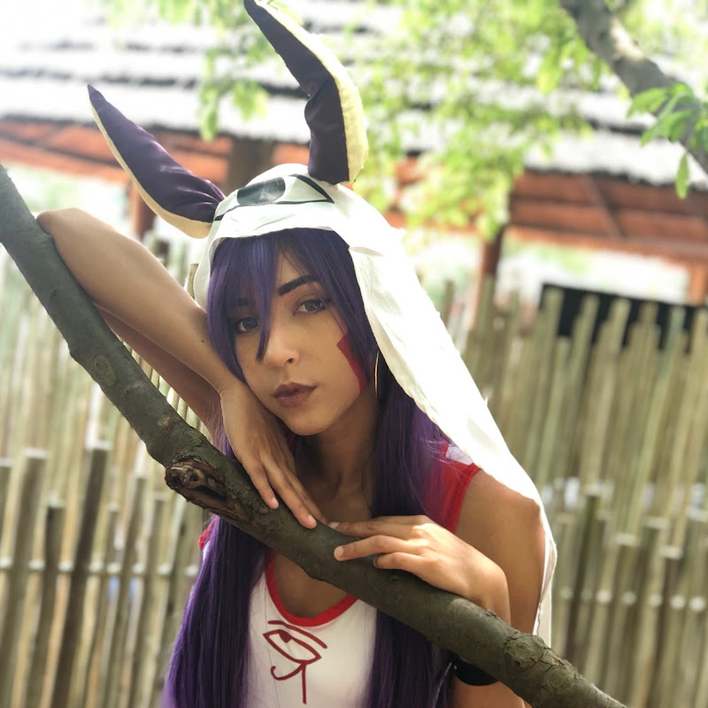 KrispyPeach Cosplay