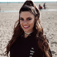 Hannah Stocking net worth