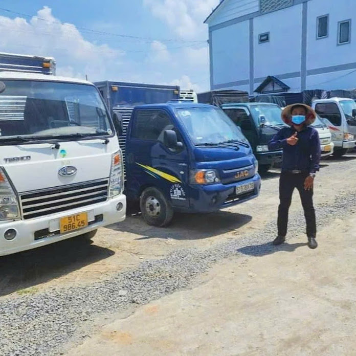 Hồ Xe Tải - Hồ Truck Net Worth & Earnings (2026)