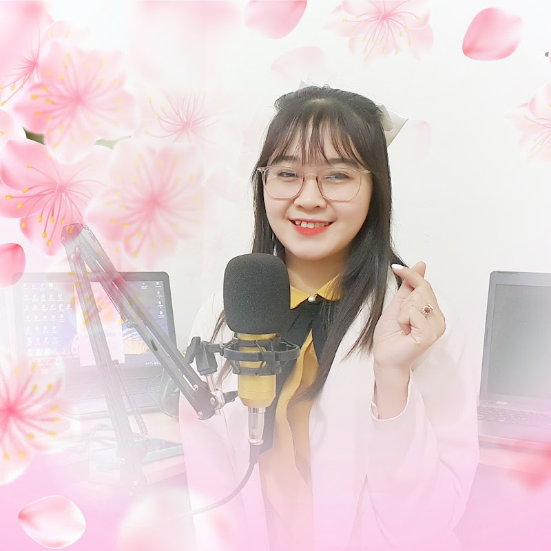 CÔ GIÁO MẦM NON - PRESCHOOL TEACHER